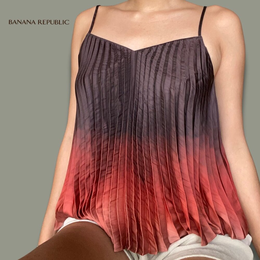 Ombre Pleated Tank